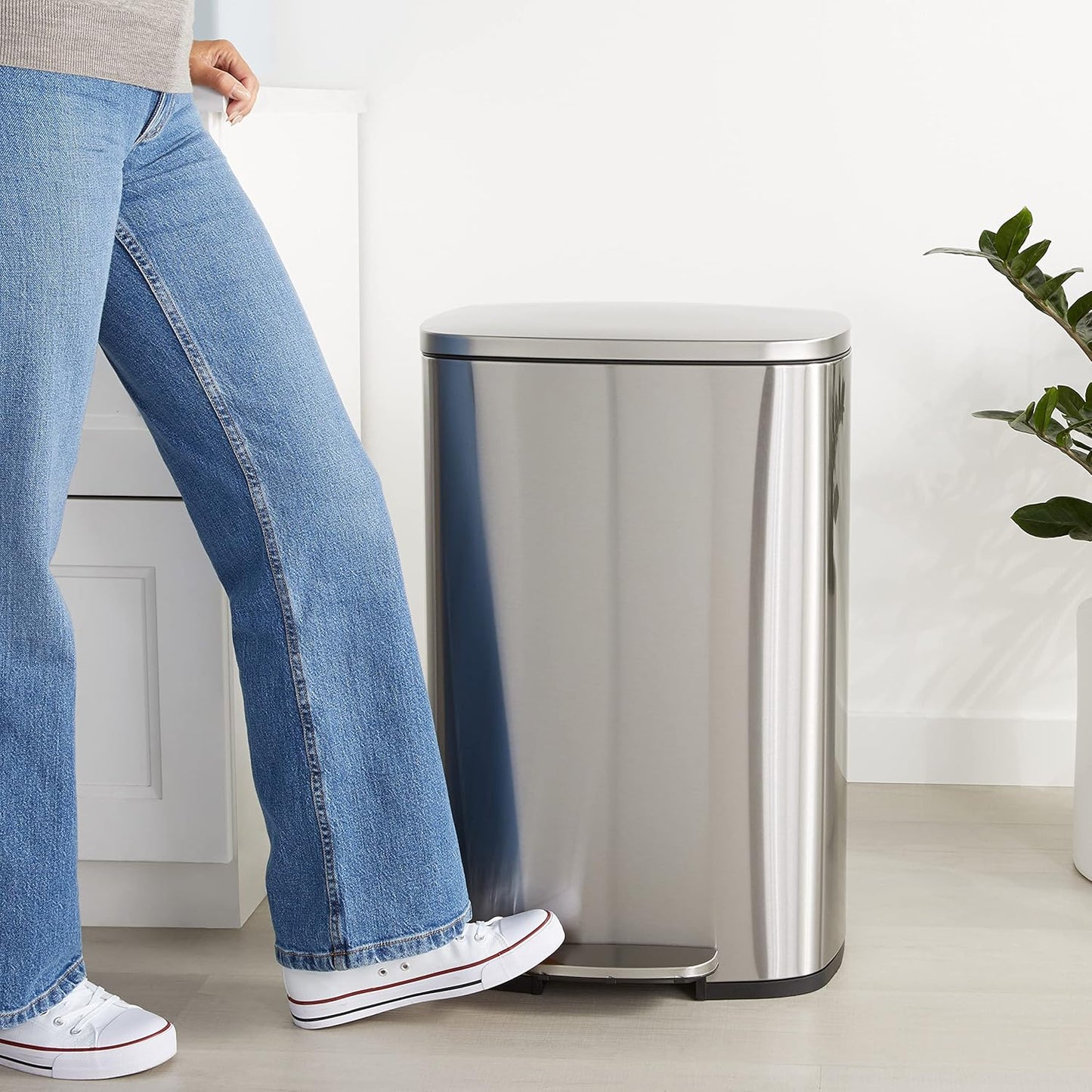 Trash Can (Stainless Steel)