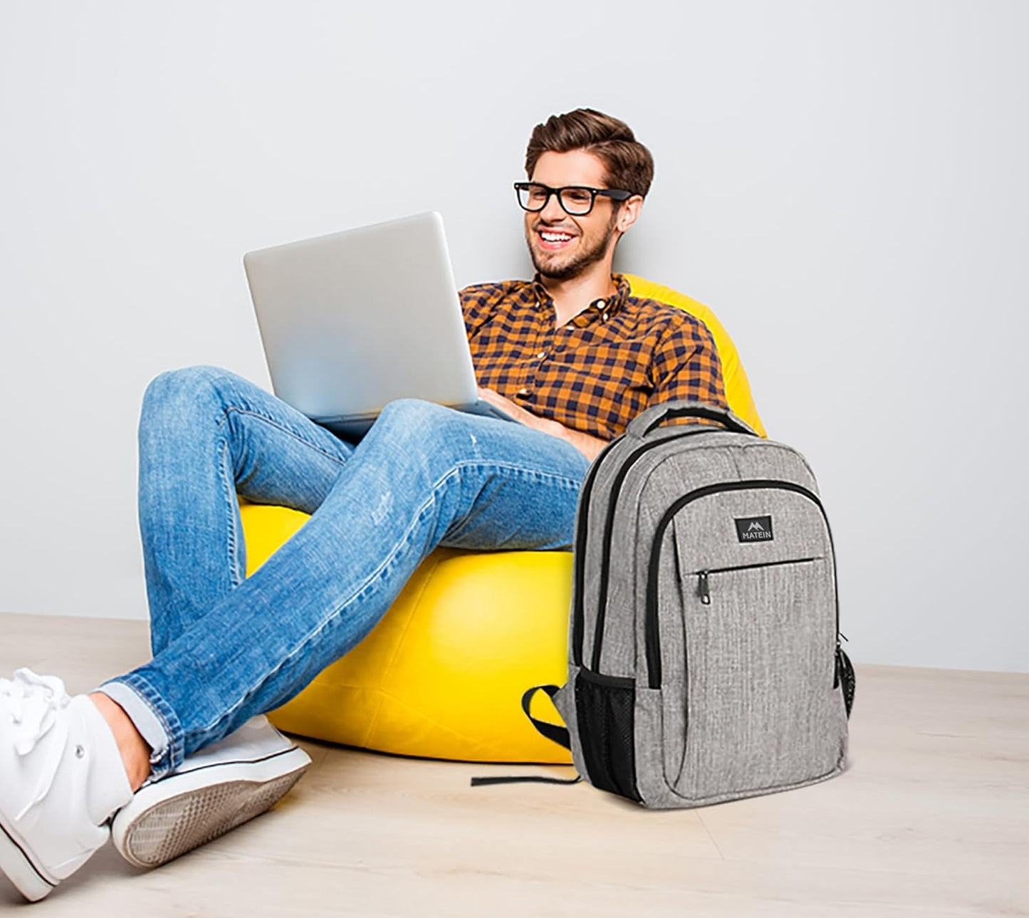 Adult Backpack Charging Port (Grey)