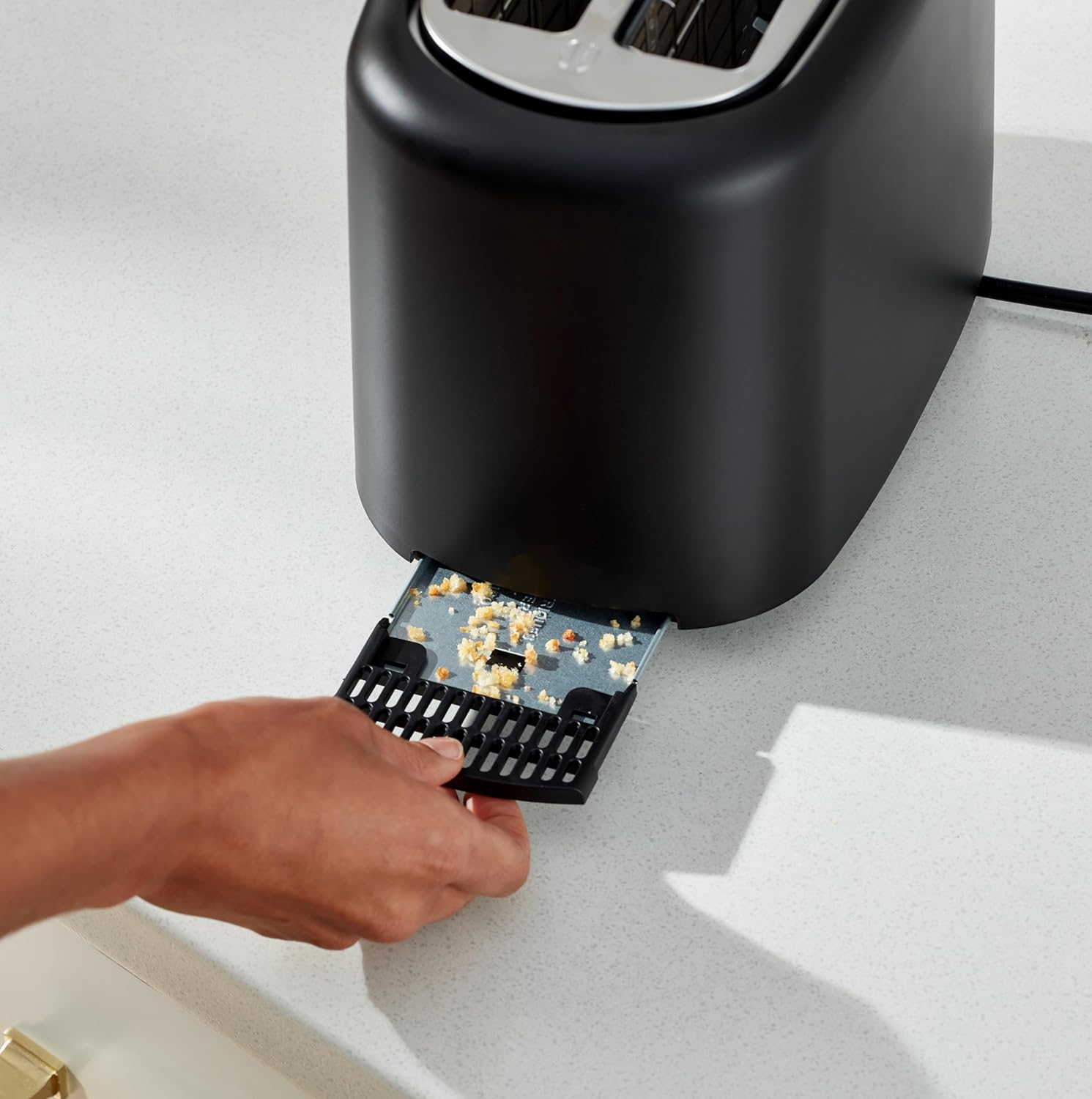 2 Slice Toaster For Bread & Bagels (Black & Silver)